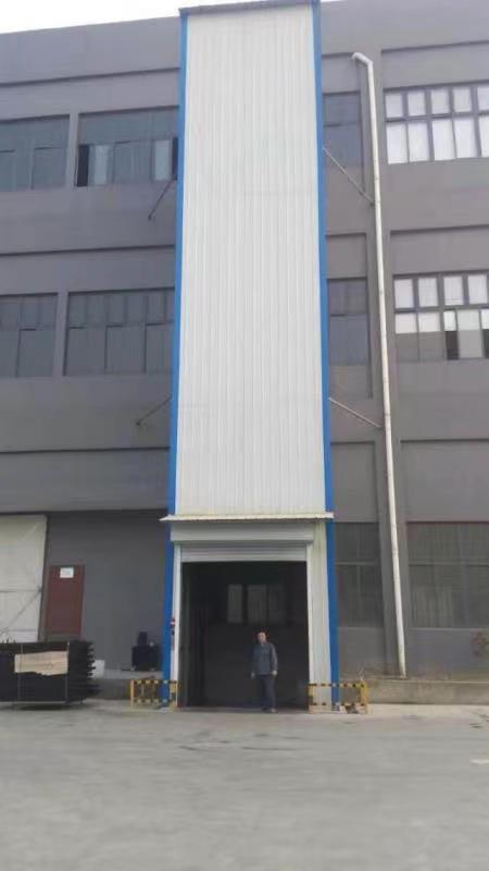 大噸位導軌式升降機定制